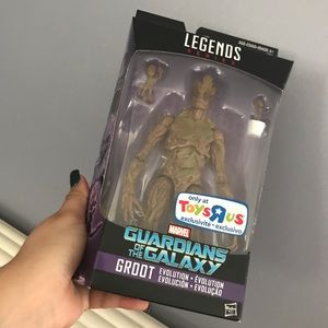 Marvel Legends  -Groot -toys r us exclusive